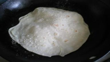 饼鼓起来就熟了