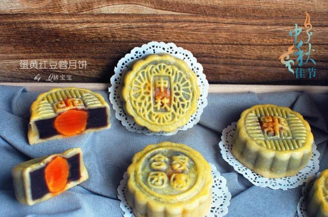 蛋黄红豆蓉月饼，低筋粉版
