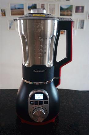 锁紧杯盖，选择豆浆程序，启动，耗时29分钟。