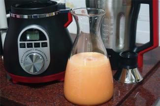 倒出即可饮用，清甜好喝。