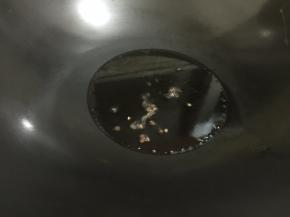 13. 别起炒锅坐油放入少许花椒加热