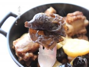 厚实的木耳最喜欢哦。。