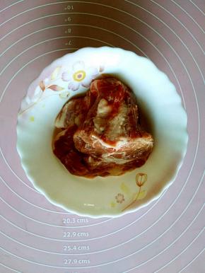 准备一块儿猪梅花肉
