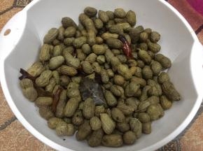 然后滤去水份晾干