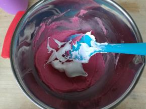 加入第二次蛋白。