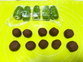 将豆沙馅分成10等份