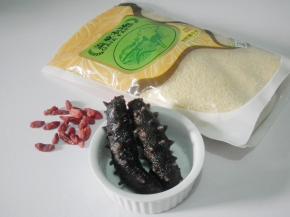 准备好所用食材。