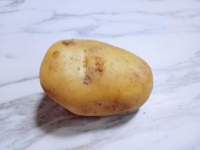 一个土豆，我选一个土豆，一个地瓜。(也可以用一种食材)