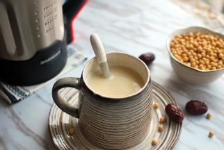 倒出豆浆即可饮用。