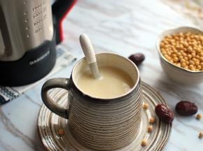 倒出豆浆即可饮用。