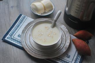 也可以根据个人口味添加适量的食盐或糖调味。