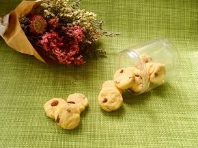入烤箱170度烤20分钟，表面微微上色即可