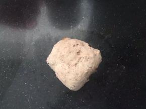 四角对折一下，再松弛5分钟。