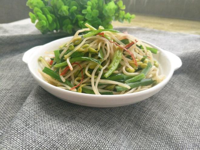豆芽炒韭菜