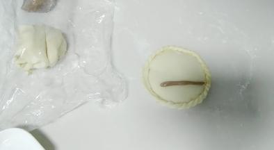 可可粉面团，做汉字。