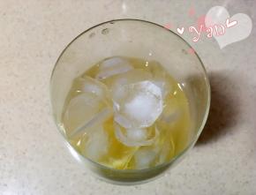 3、加大半杯冰块冰块；