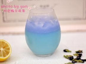 双色蝶豆花茶。