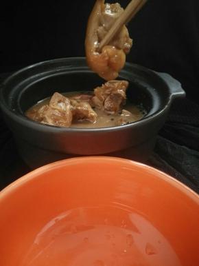 辣味更足的猪蹄