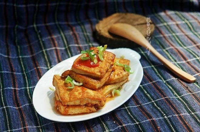 番茄酱煎酸甜豆腐