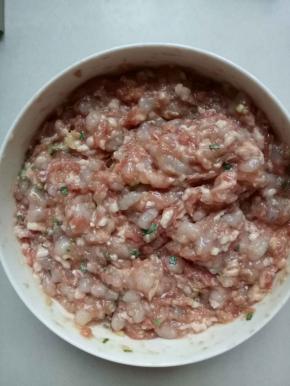 顺着一个方向搅匀