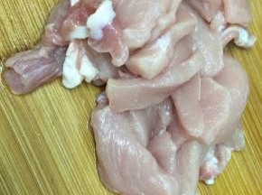 肉切成薄片