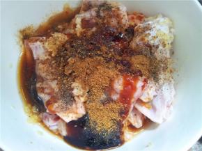 然后加入所有的调味料