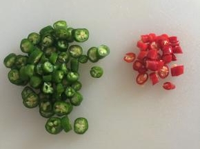 青红椒切圈