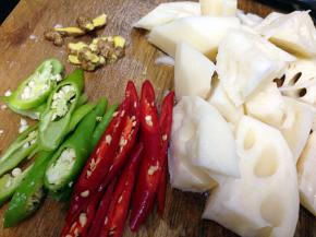 把所以材料切好