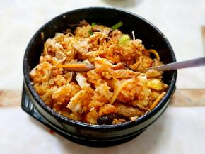 用勺子拌匀，快吃吧，口水都要流出来了！