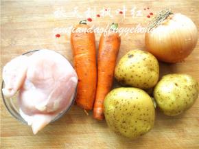 将所需食材准备好