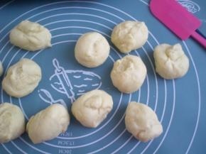 室温下发酵、夏季比较快40分钟左右的时间