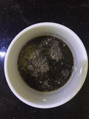 将所有的酱料搅拌均匀待用