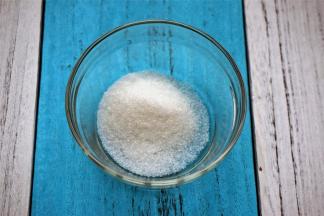 程序结束后加入白糖，再搅打数秒。