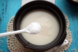 程序结束后倒出米糊，加入少许食盐调味即可。