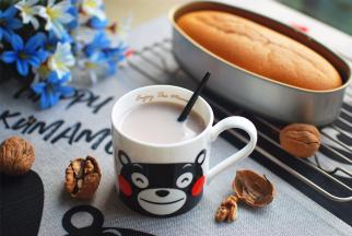 将豆浆滤出即可饮用。