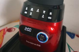 启动搅打程序，搅打30秒即可。