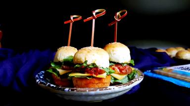 是不是小巧可爱呢