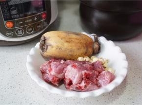 备好所用食材。