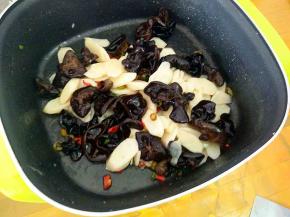 加入盐调味即可