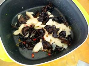 加入盐调味即可