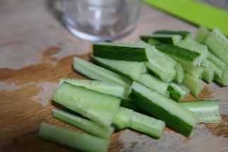 切成小段，或者小片