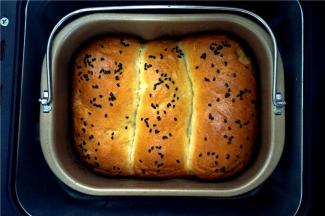 选择单独烘烤程序烤40分钟，出炉。