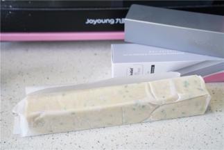 入冰箱冷冻或是冷藏至硬取出。