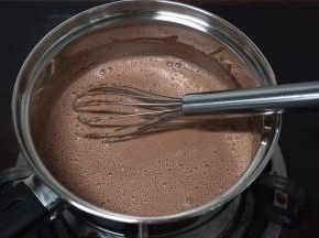 小火加热，搅拌均匀。