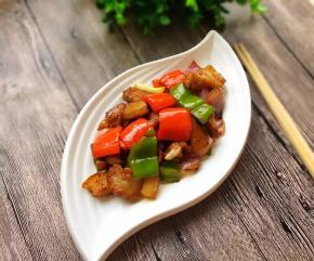 翻炒均匀，再加入适量盐就好了