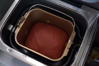 这是一次发酵后的面团。