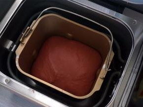 这是一次发酵后的面团。