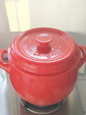 盖上盖子，放煤气灶上开始熬