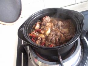 水分已经蒸发干了即可关火。