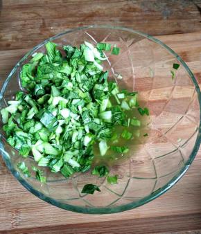 把汁水倒掉不用